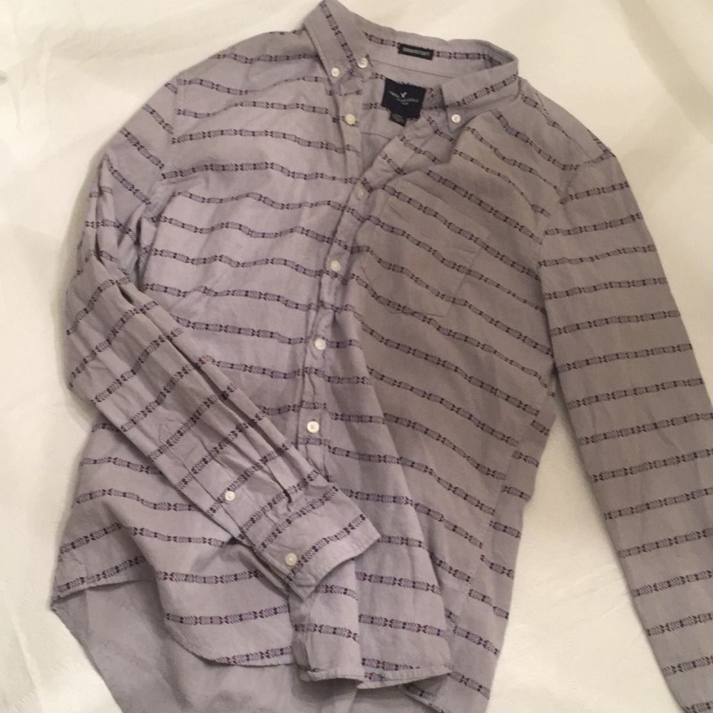 American eagle button down seriously soft